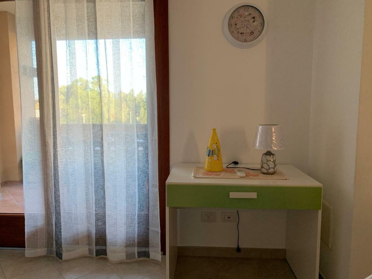 Il Castello Apartment ออลเบีย ภายนอก รูปภาพ