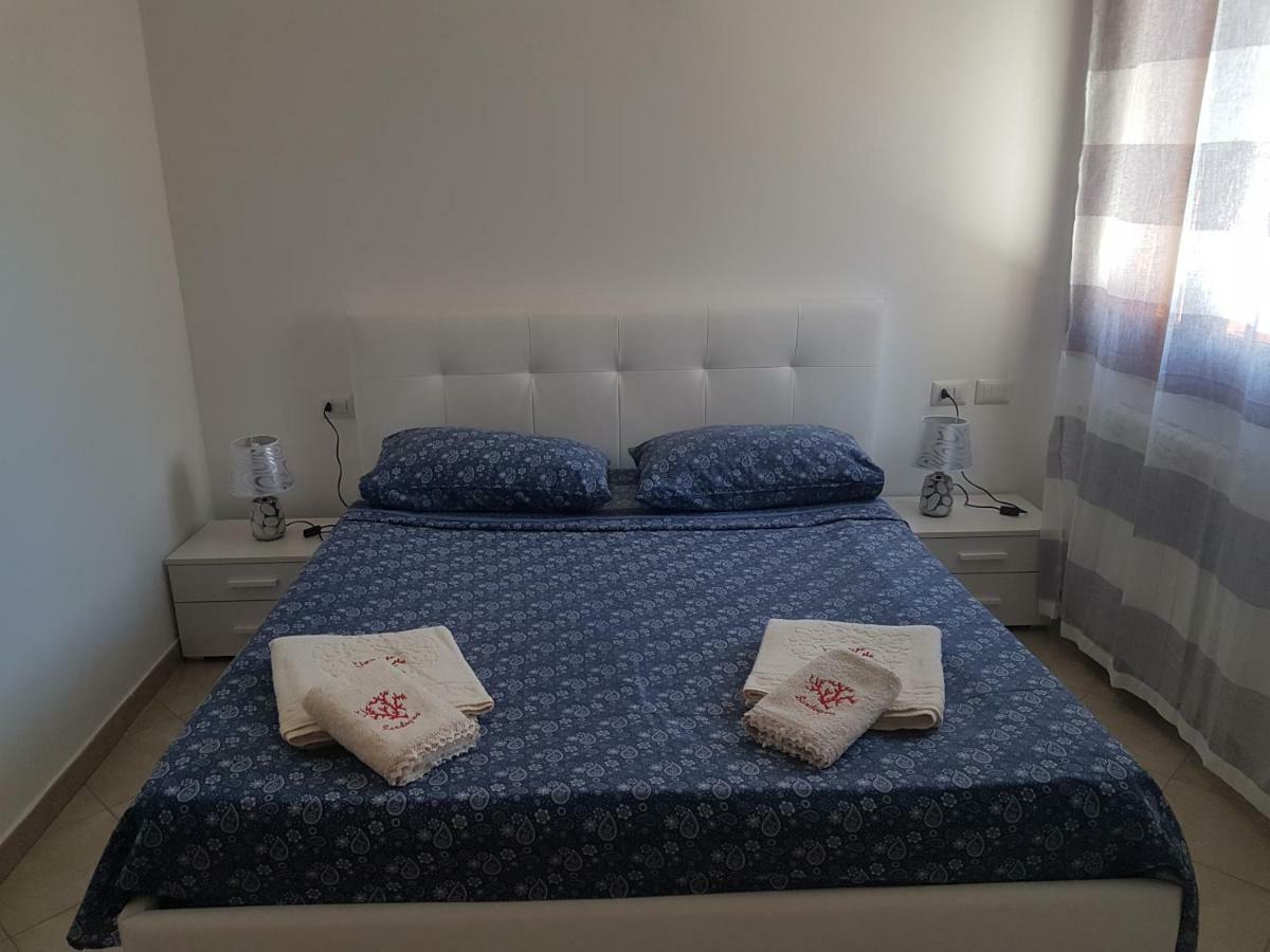 Il Castello Apartment ออลเบีย ภายนอก รูปภาพ